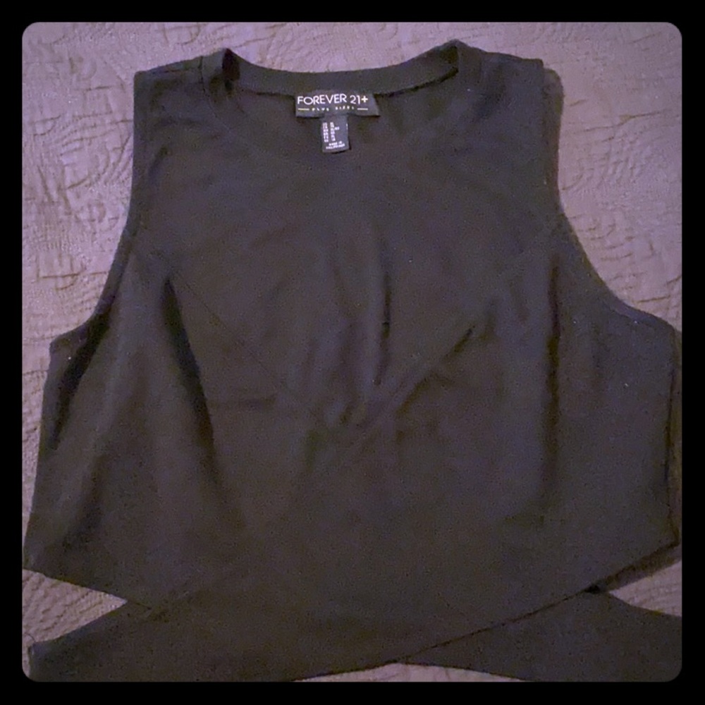 Black crop top